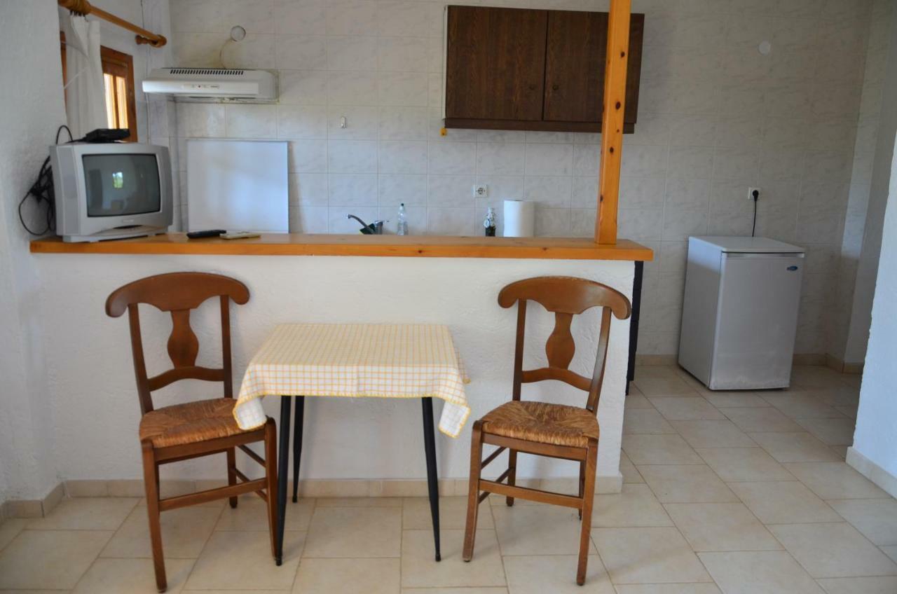 Vagia Beach Apartments, Aegina Island מראה חיצוני תמונה